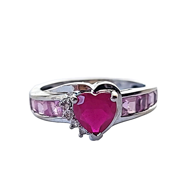 Vintage THL 10k White Gold Ruby Heart Ring, Size 5.25 - Elegant & Timeless - Picture 7 of 15
